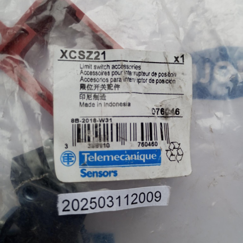 Telemecanique XCSZ21 Limit Switch ACCESSORIES (NEW OLD STOCK) Telemecanique XCSZ21 Limit Switch ACCESSORIES (NEW OLD STOCK)