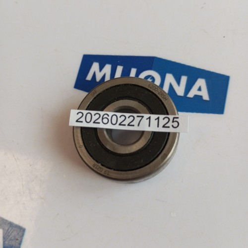 SKF 6200 2RSH Deep Groove Bearing 6200-2RSH  NEW OLD STOCK