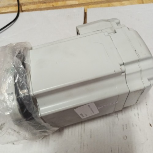 ABB 3HAC043452 003 Motor 3HAC043452003 (New old stock)