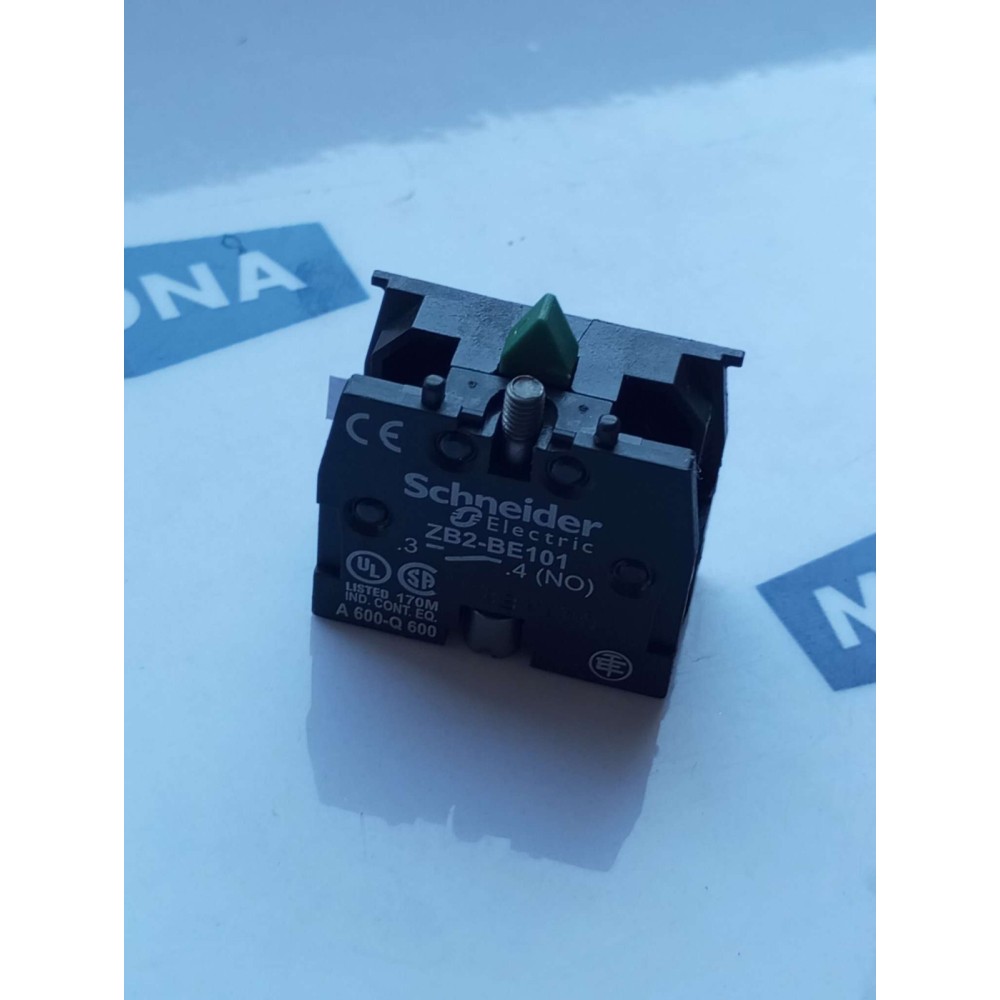 SCHNEIDER TELEMECANIQUE ZB2 BE101 400V Contact Block NEW OLD STOCK SCHNEIDER TELEMECANIQUE ZB2 BE101 400V Contact Block NEW OLD STOCK