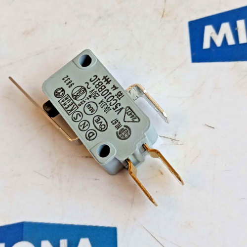 Honeywel V5C010BB1C MICRO switch 10A 250V NEW OLD STOCK