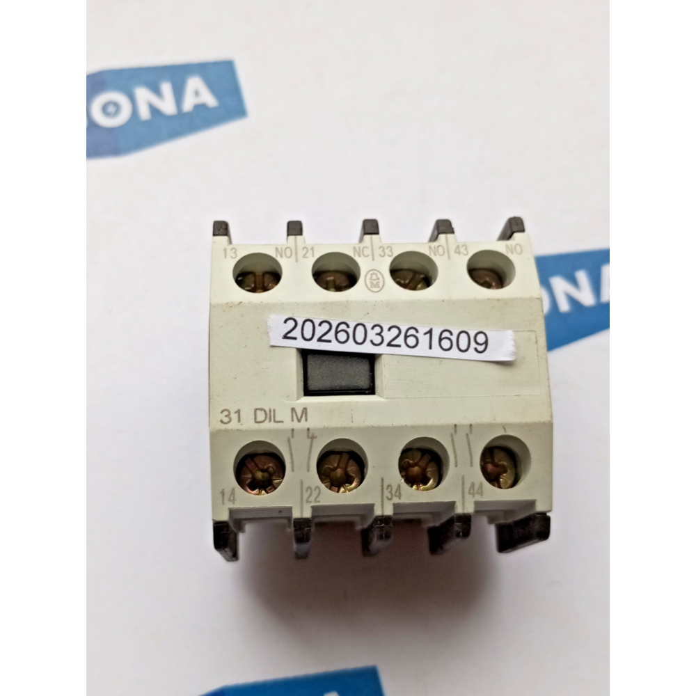 Klöckner-Moeller 31 DIL M 16A AC15 1,5A Klöckner-Moeller 31 DIL M 16A AC15 1,5A