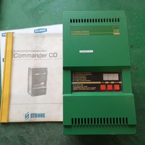 COMMANDER CONTROL TECHNIQUES CD 220 VARIABLE FREQUENCY INVERTER 2.2KW CD220