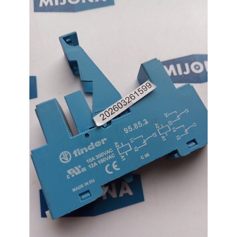 FINDER TYPE 95 85 3 SOCKET 10A 300VAC 95.85.3