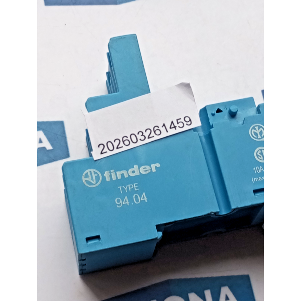 FINDER TYPE 94 04 SOCKET 10A 300VAC 94.04
