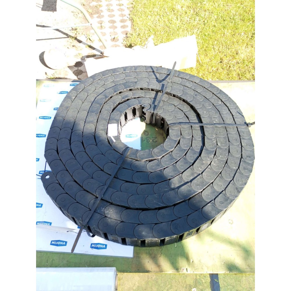 ekd gelenkrohr  KOLIBRI 16/125  198 SEGMENTS Cable drag chain  NEW old stock