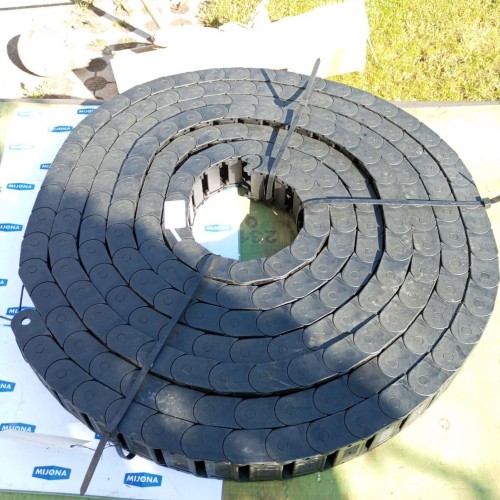 ekd gelenkrohr  KOLIBRI 16/125  198 SEGMENTS Cable drag chain  NEW old stock