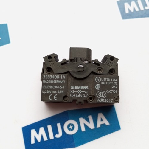 SIEMENS 3SB3400 1A 250V 2,5W contact block SIEMENS 3SB3400 1A 250V 2,5W contact block