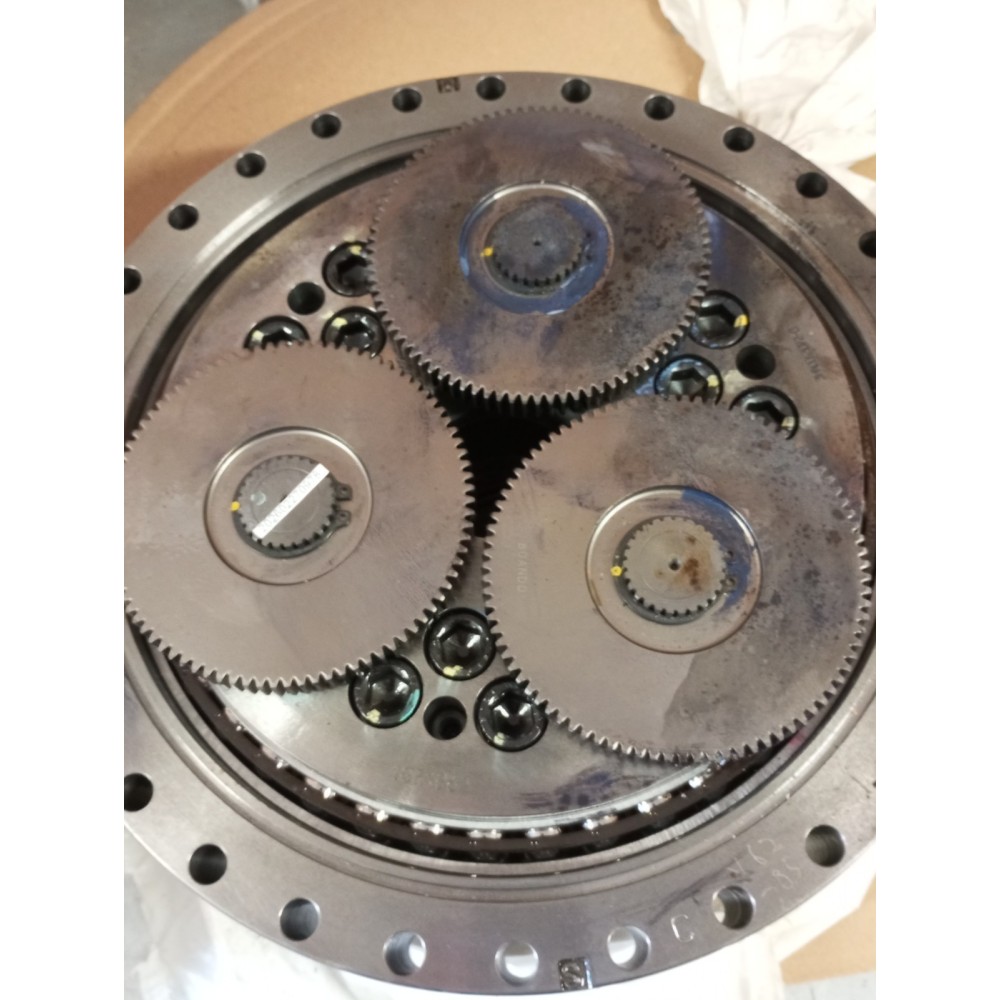 ABB 3HAC1043072-001 GEAR REDUCER (new old stock)