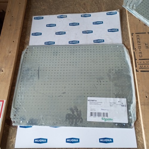 Schneider NSYMF54 MICROPERFORATED MOUNTING PLATE 500X400mm SAREL 50423 Schneider NSYMF54 MICROPERFORATED MOUNTING PLATE 500X400mm SAREL 50423