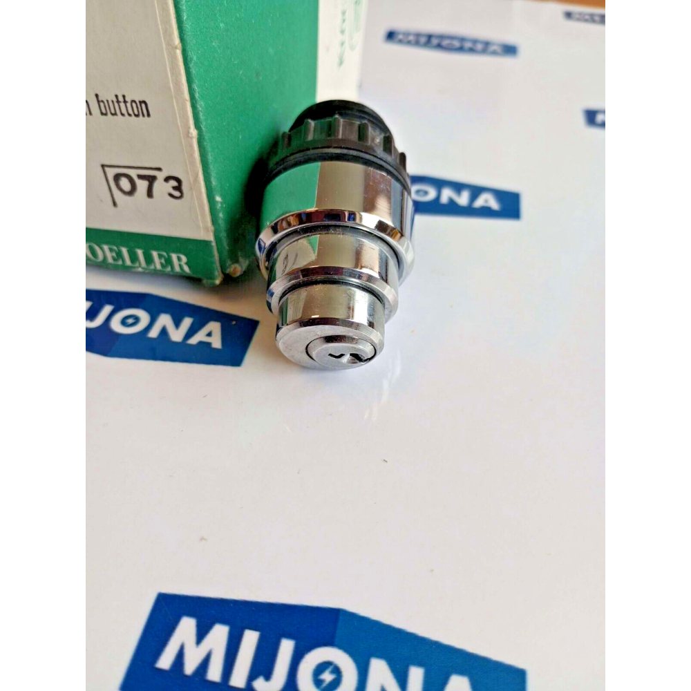 Moeller 073 KEY OPERATED PUSH BUTTON IP 65 (new old stock) Moeller 073 KEY OPERATED PUSH BUTTON IP 65 (new old stock)