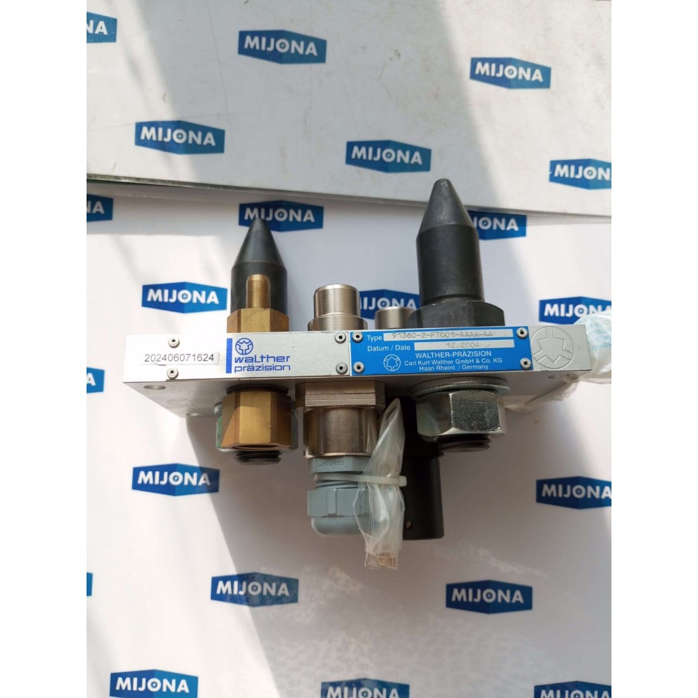 Walther Prazision 91360-2-FT001-AAAA-AA multi coupling new old stock