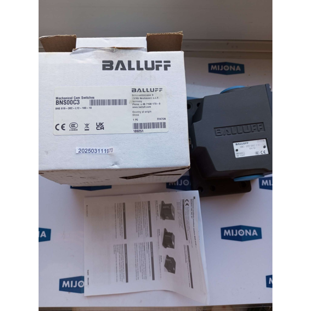 BALLUFF BNS 819 D02 L12 100 10 MECHANICAL CAM Switch BNS00C3 NEW OLD STOCK