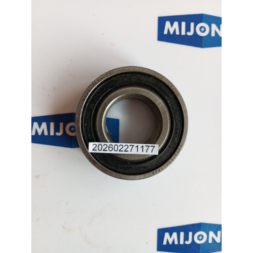 SKF 6205 2RSH C3 Deep groove ball bearing Rillenkugellager (NEW OLD STOCK)