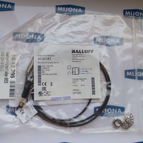 BALLUFF BES 516 324 G EO C 549 01 SENSOR NÄHERUNGSSENSOR 10-30 V DC BES01AT