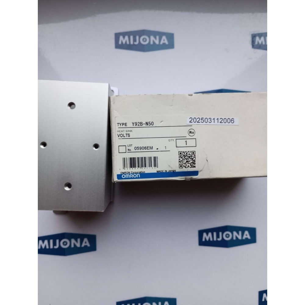 OMRON TYPE Y92B N50 05906EM new old stock