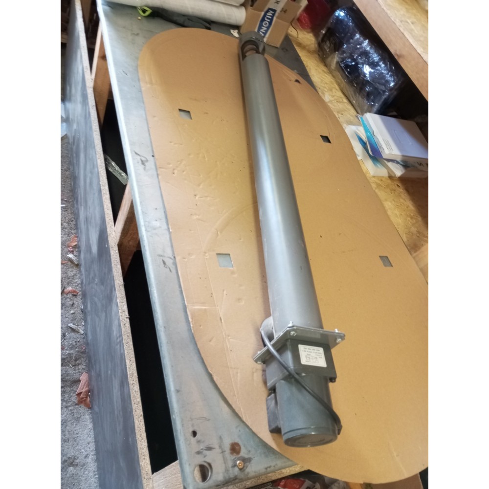 Linear Actuator 220V 50HZ 25W 0,35A 1:180 8.0rpm 2.0uF 450V CLASS B IP40