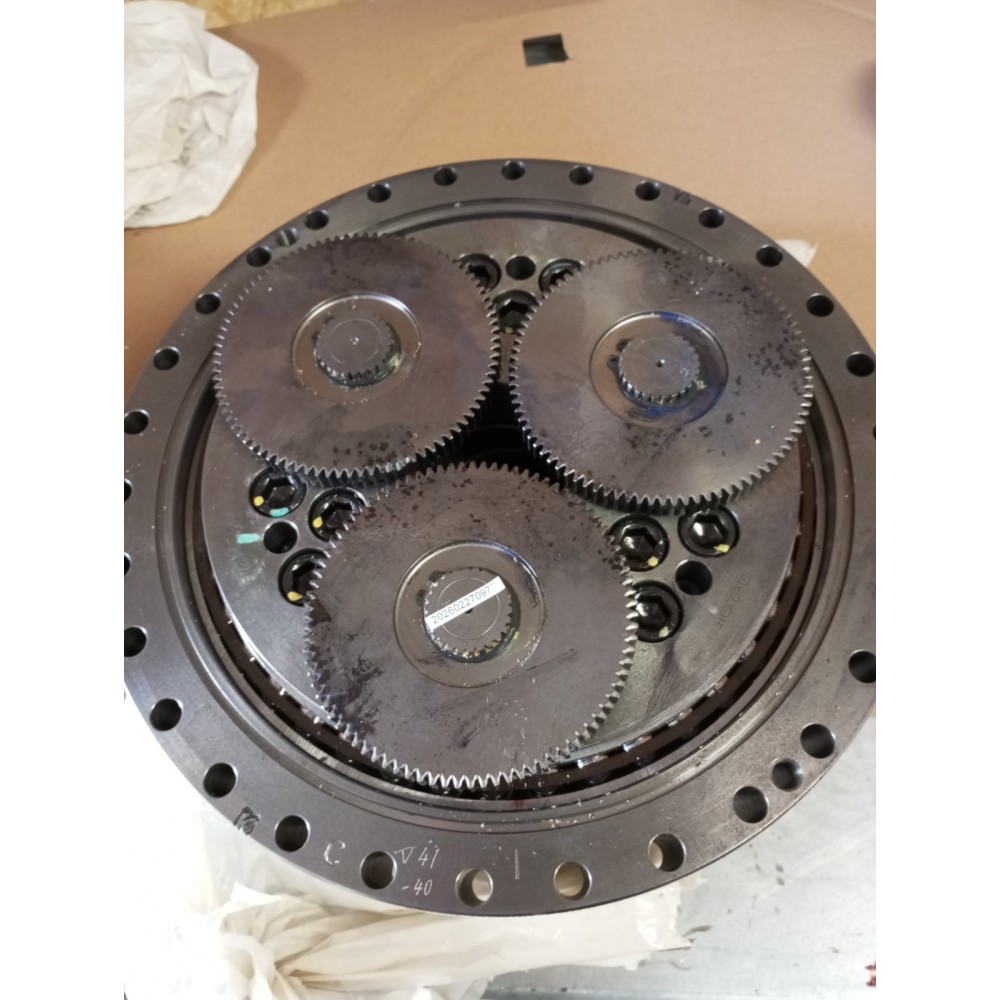 ABB 3HAC1043072-001 GEAR REDUCER (new old stock)