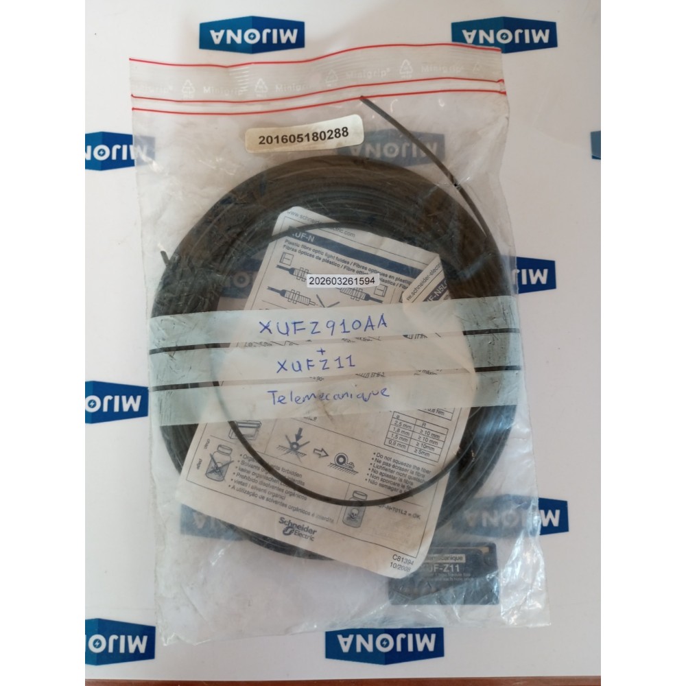 Telemecanique XUFZ910AA PLASTIC FIBRE OPTIC LIGHT GUIDE NEW OLD STOCK