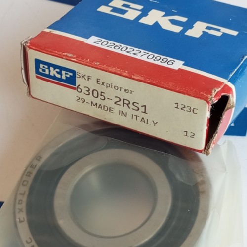 SKF 6305 2RS1 Deep Groove Ball Bearings 6305-2RS1 (new old stock)