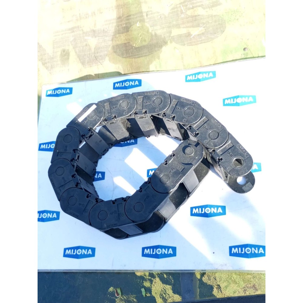 Igus 240 05 075 Cable drag chain 385 12 SEGMENTS 240.05.075  (New old stock)
