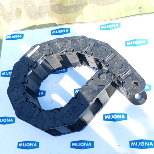Igus 240 05 075 Cable drag chain 385 12 SEGMENTS 240.05.075  (New old stock)