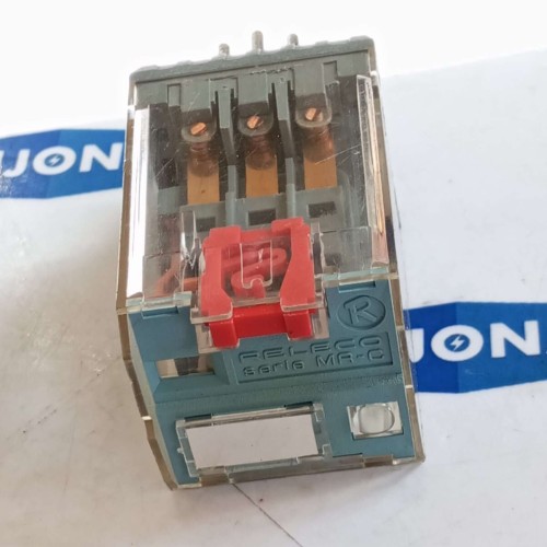 RELECO MR-C C3-A 30 Relay  C3 A 30 220V AC 10mA 50HZ 9mA 60HZ  MR C