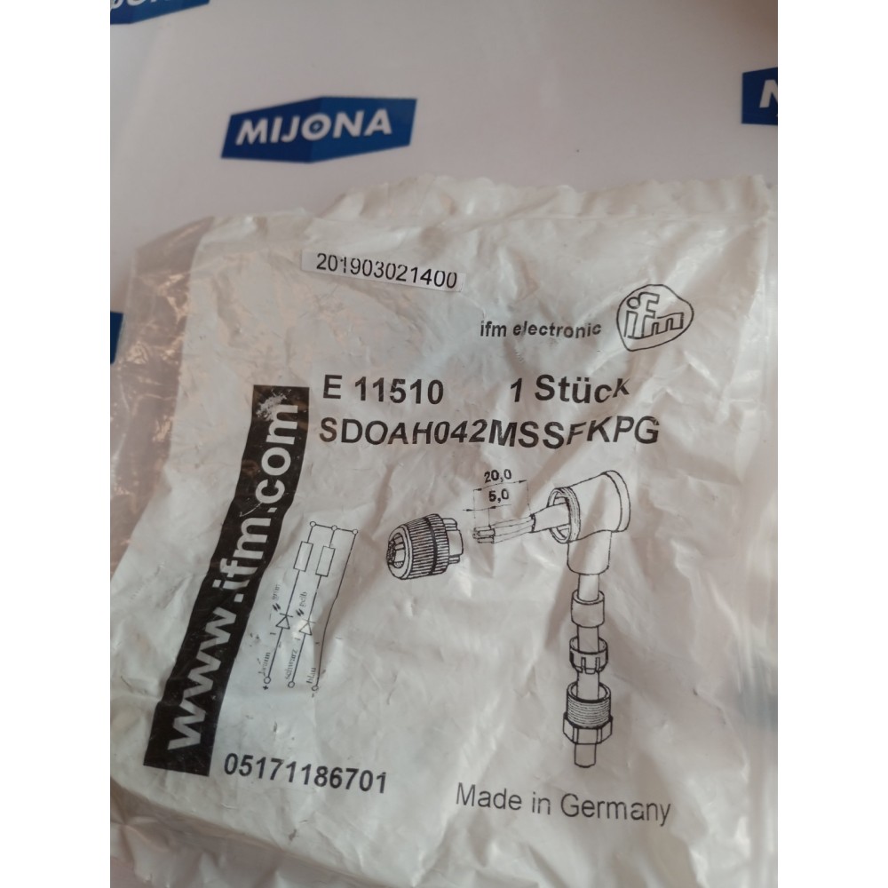 IFM E 11510 E11510 Wirable socket NEW OLD STOCK