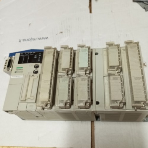 Telemecanique TSX MICRO MODICON TSXRKZ02 EXTENSION RACK TSX37