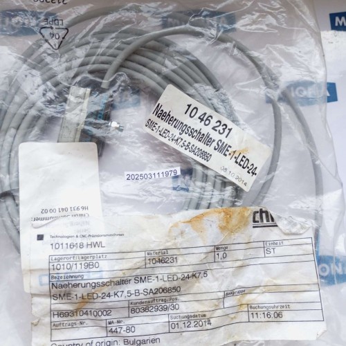 FESTO SME 1 LED 24 K7,5 B SA 206850 Proximity switch 531190 (NEW OLD STOCK) FESTO SME 1 LED 24 K7,5 B SA 206850 Proximity switch 531190 (NEW OLD STOCK)