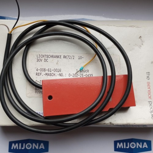 Leuze electronic RK 72 2 200  10 30V DC SENSOR RK 72/2-200 NEW OLD STOCK
