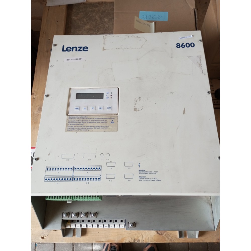 Lenze 8600 EVF8608 E V005 Frequency Inverter Lenze 8600 EVF8608 E V005 Frequency Inverter