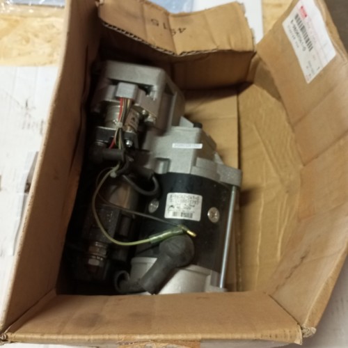 NIKKO 8-98062-041-0 0-24000-3252 24V 4,5KW  NIKKO 0-25000-81 24V  NEW OLD STOCK
