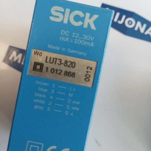 SICK LUT3 820 SCANNER / LUMINESCENCE SENSOR DC 12 30V 100mA LUT3-820 SICK LUT3 820 SCANNER / LUMINESCENCE SENSOR DC 12 30V 100mA LUT3-820