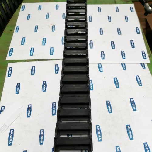 MURRPLASTIK 200 MP 3004 Cable drag chain segments 21 (New old stock)