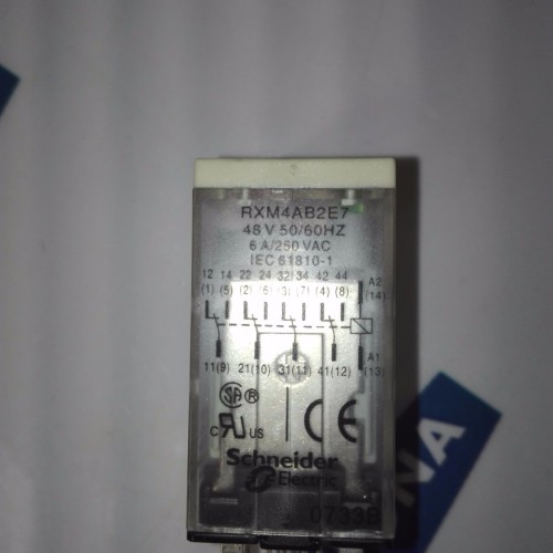 SCHNEIDER ELECTRIC RXM4AB2E7 Miniatur-Relais 48V 50/60Hz 6A 250VAC
