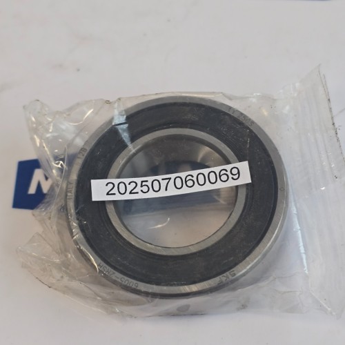 SKF EXPLORER 6005 2RSH BEARING 6005-2RSH  (new old stock)