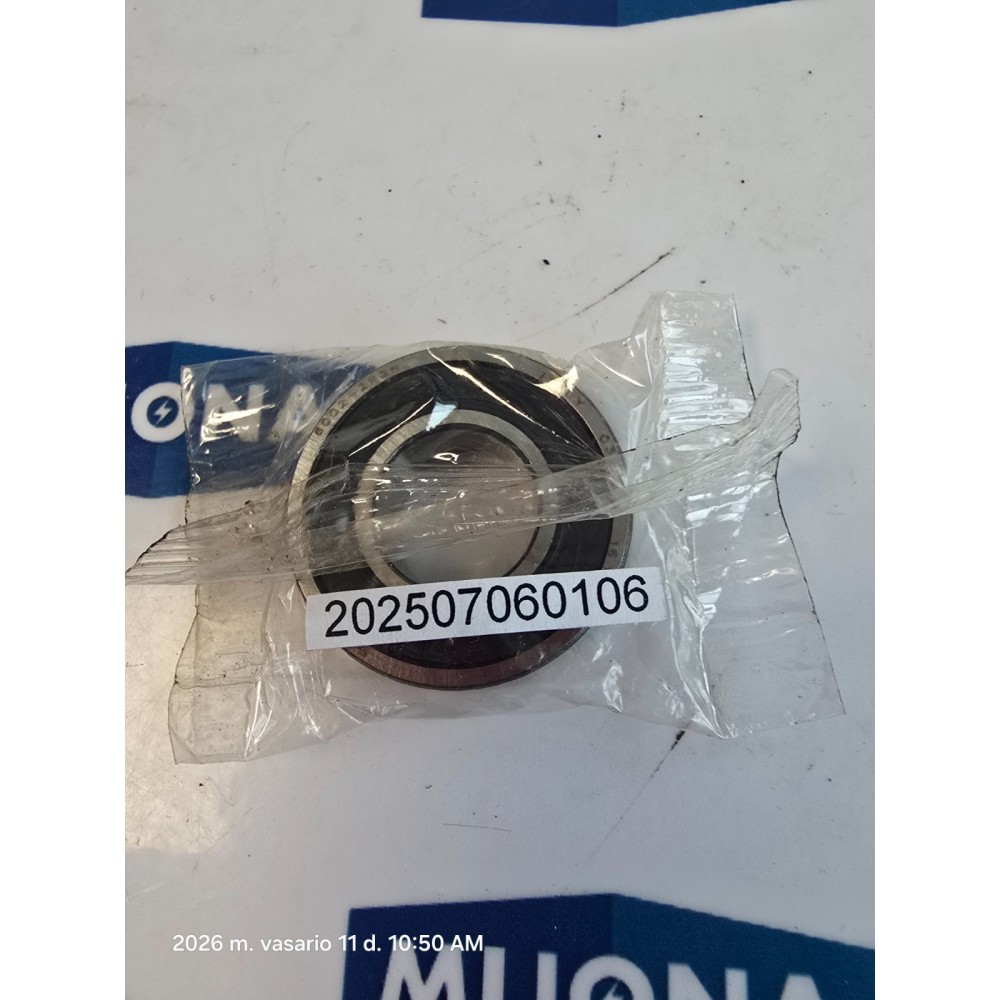 SKF EXPLORER 6002 2RSH BEARING 6002-2RSH  (new old stock)