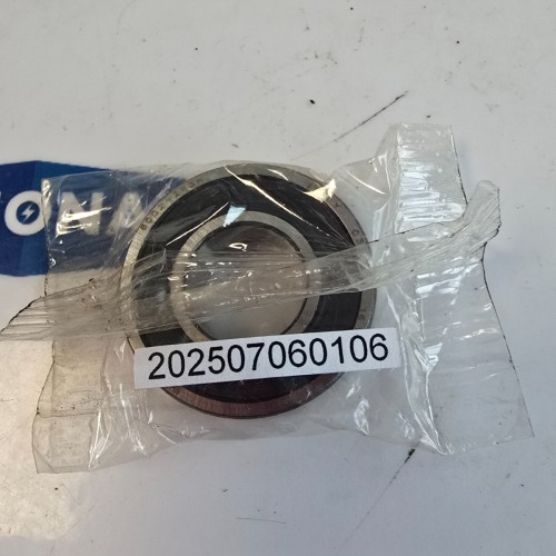 SKF EXPLORER 6002 2RSH BEARING 6002-2RSH  (new old stock)