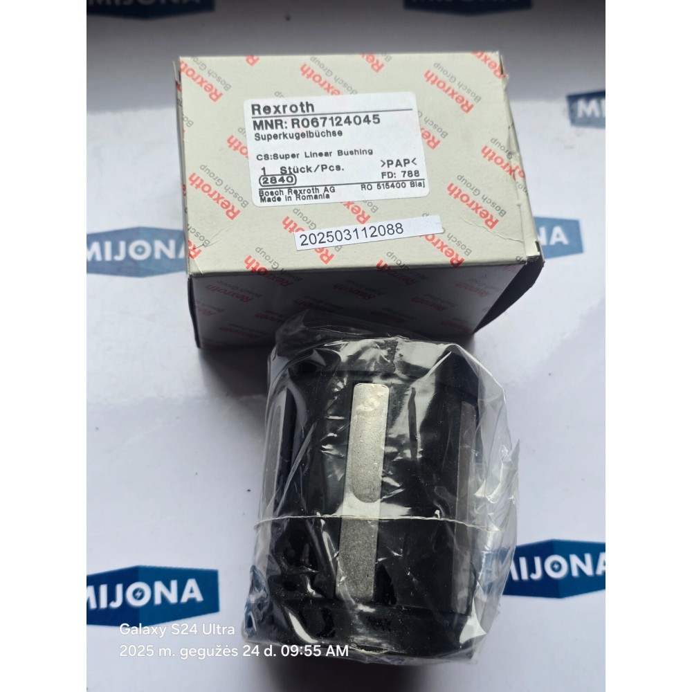 REXROTH MNR R067124045 SUPER LINEAR BUSHING NEW OLD STOCK REXROTH MNR R067124045 SUPER LINEAR BUSHING NEW OLD STOCK