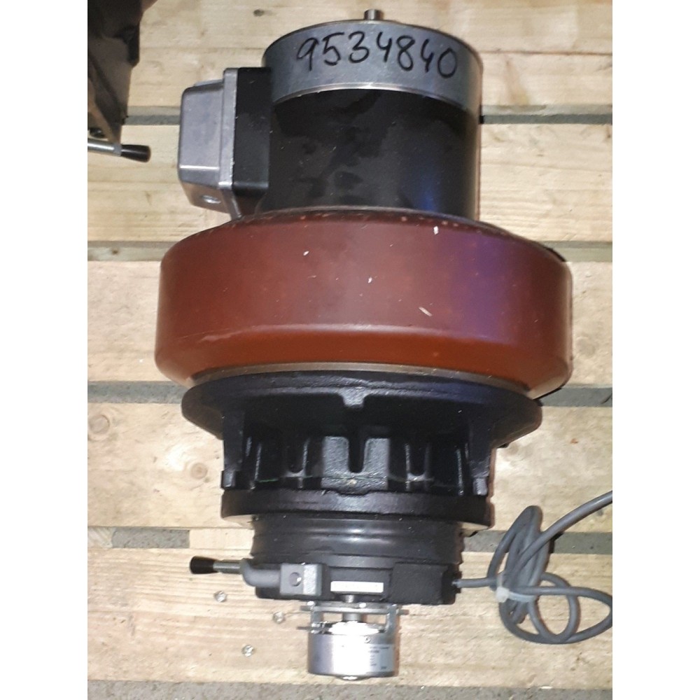 Schabmuller 27-33,8/TSL150A-803, Baumer BHF 16.24K200/K555