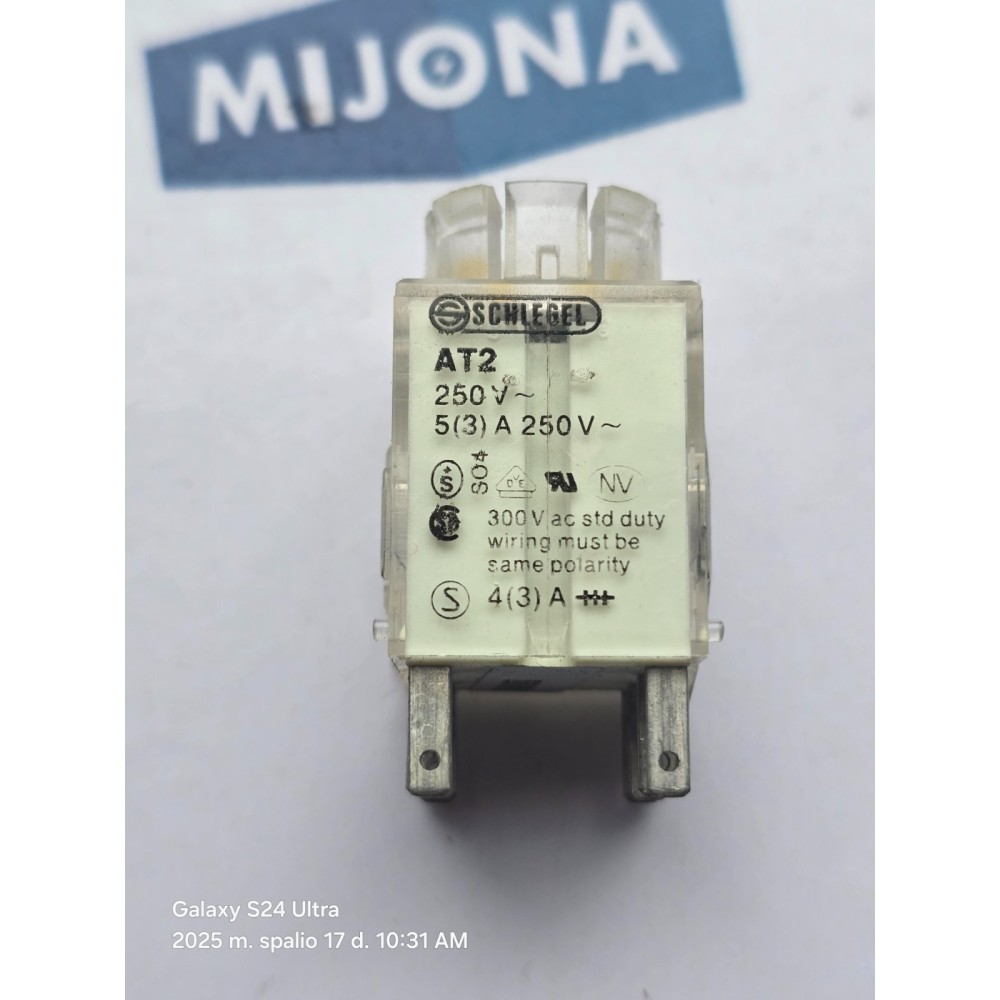 SCHLEGEL AT2 250V Contact block SCHLEGEL AT2 250V Contact block
