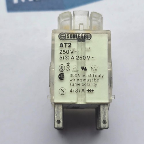 SCHLEGEL AT2 250V Contact block SCHLEGEL AT2 250V Contact block