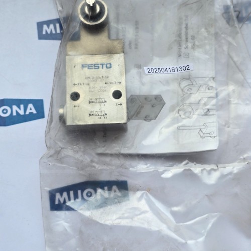 FESTO RW/O-3-1/8-S9 10062  Swivel lever valve NEW OLD STOCK