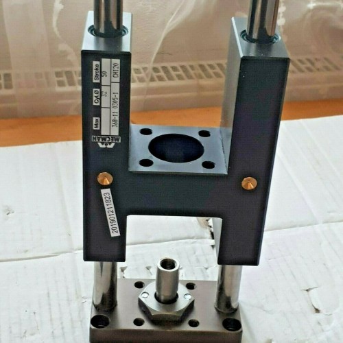 Rexroth Mecman 368 11 0305 1 CHI20 Stroke- 50 Cyl - 32 (New old stock)