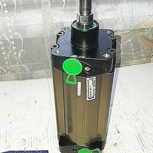 Rexroth Mecman 10Bar 96w37 PNEUMATIK CYLINDER 168 08 1201 1 (New old stock)