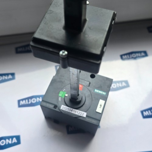 Siemens 3VA9157-0FK21 Door mounted rotary operator 3VA9157 0FK21 new old stock Siemens 3VA9157-0FK21 Door mounted rotary operator 3VA9157 0FK21 new old stock