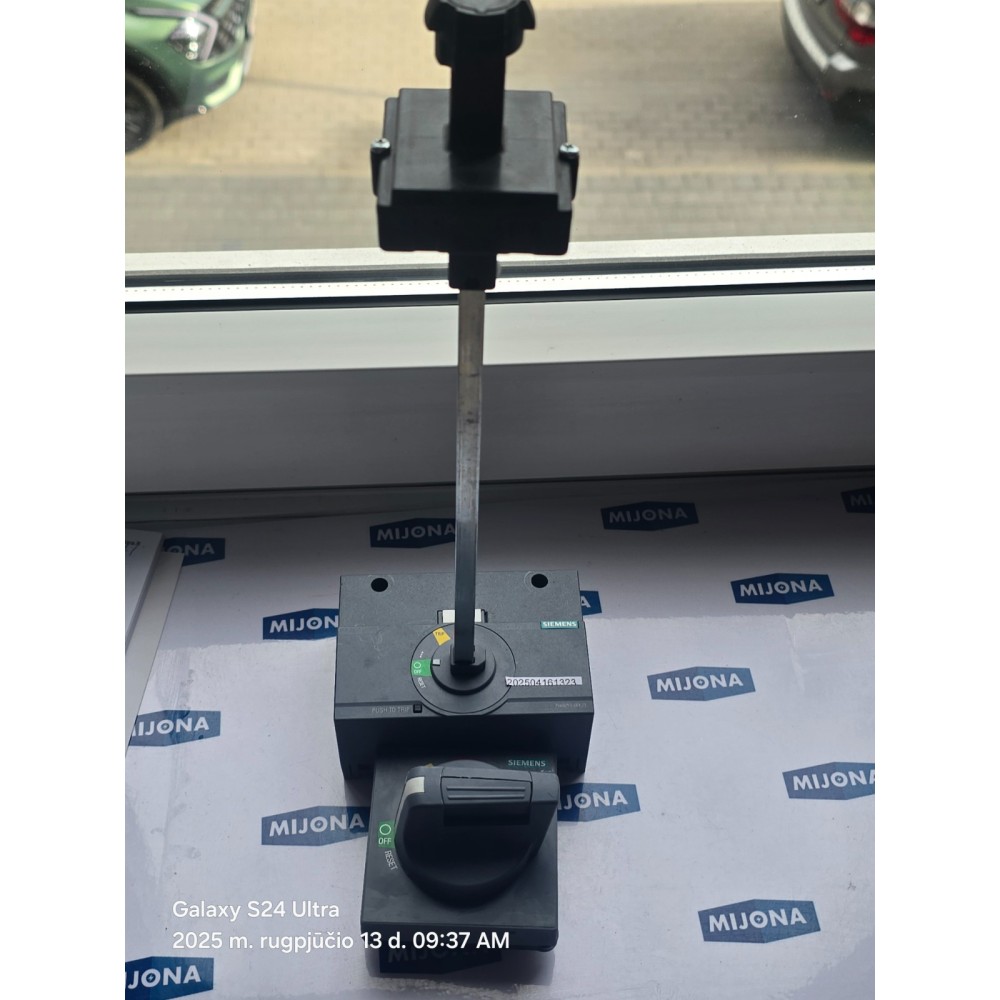 Siemens 3VA9257-0FK21 Door mounted rotary operator  3VA9257 0FK21  new old stock