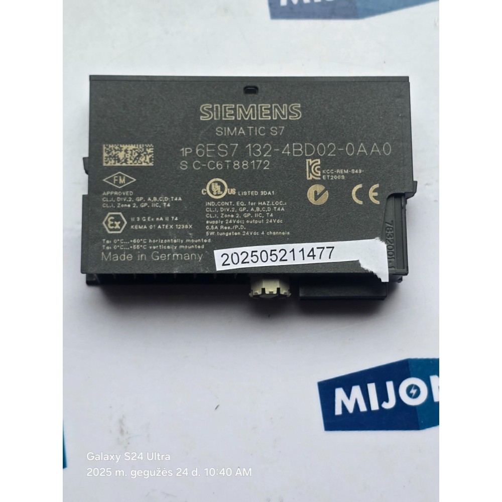 SIEMENS 6ES7132 4BD02 0AA0 6ES7 132-4BD02-0AA0 6ES71324BD020AA0