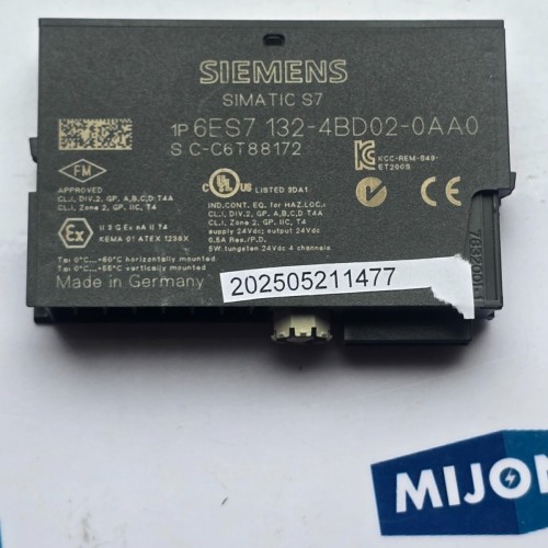 SIEMENS 6ES7132 4BD02 0AA0 6ES7 132-4BD02-0AA0 6ES71324BD020AA0